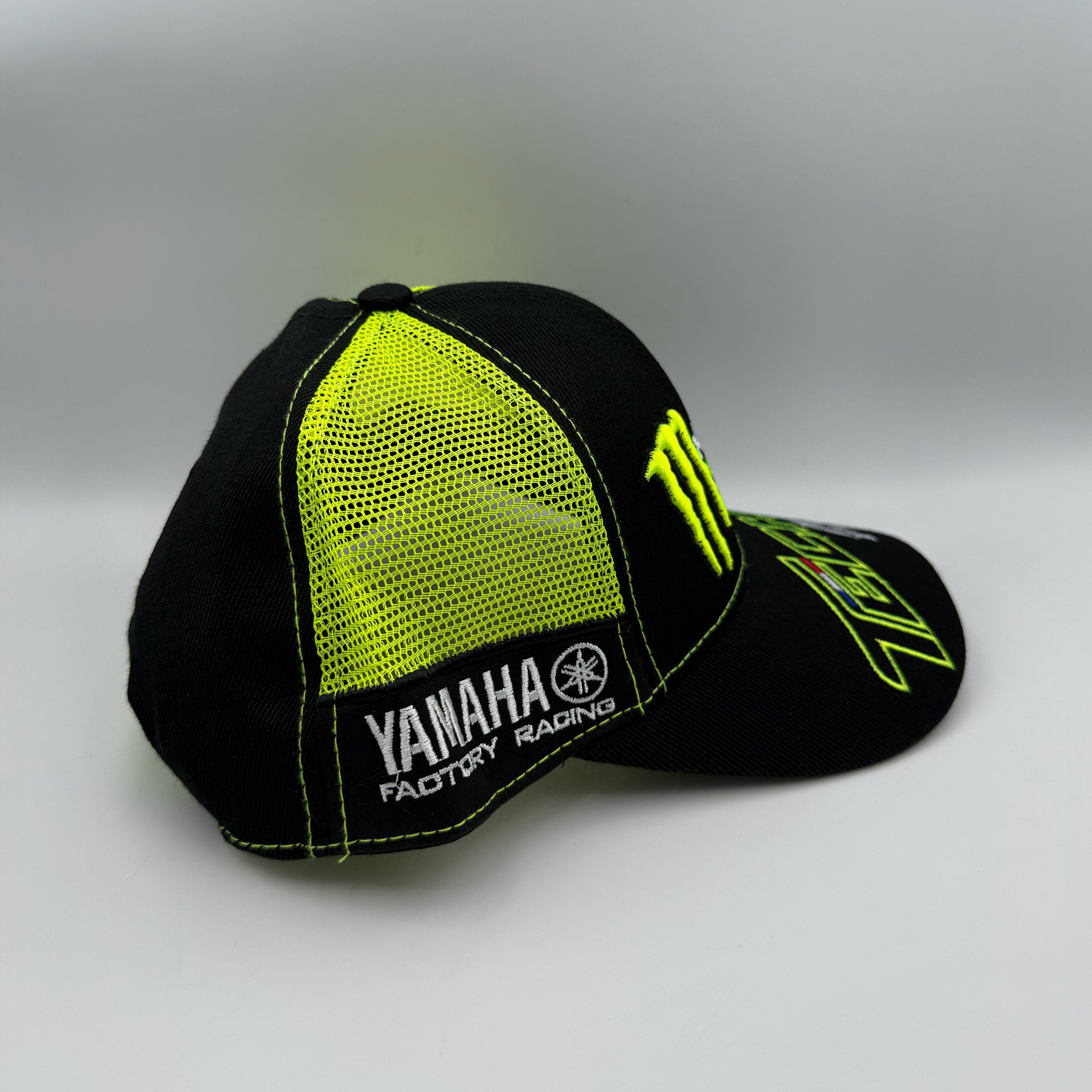 Monster Tech3 Curved Cap