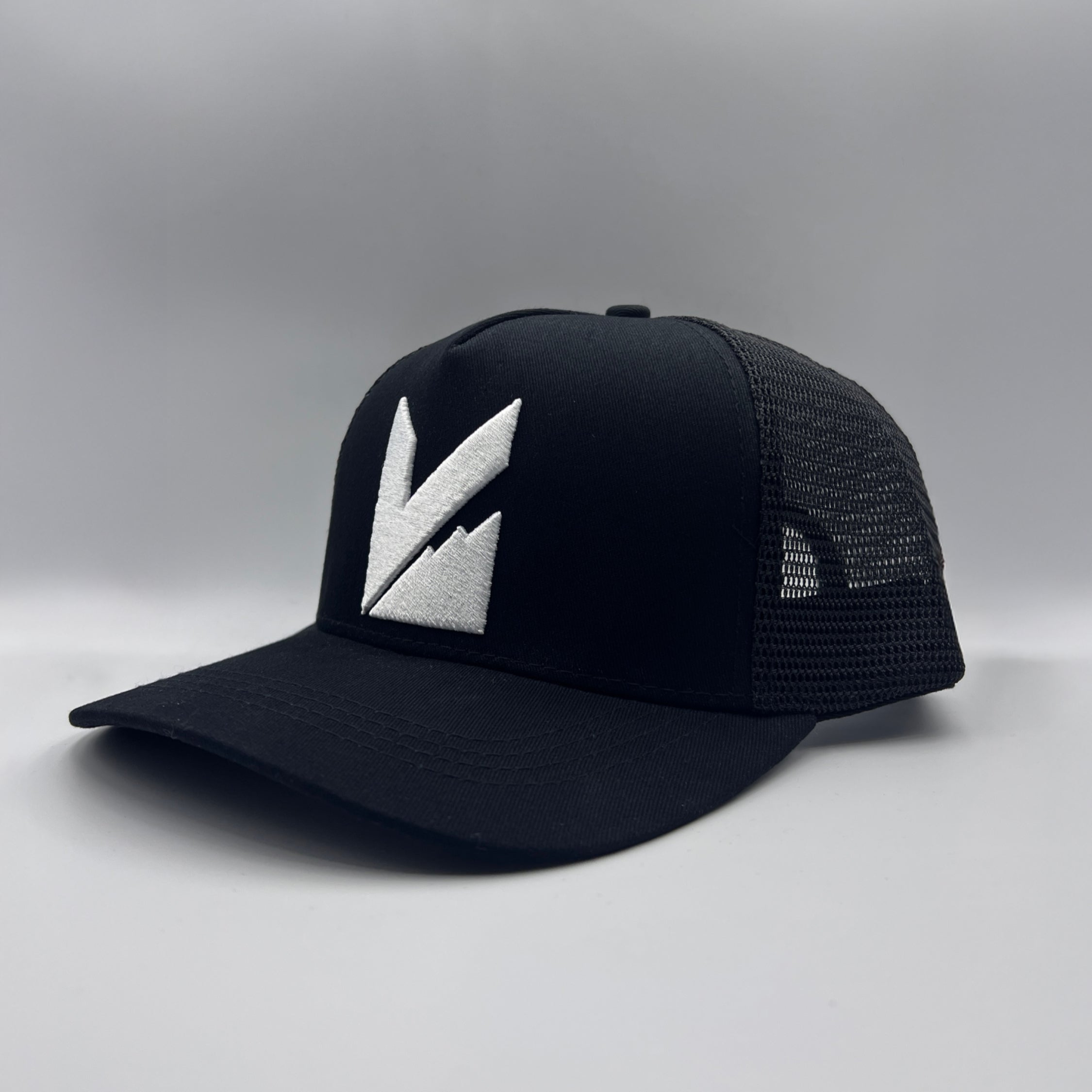 Riveni Tech Cap