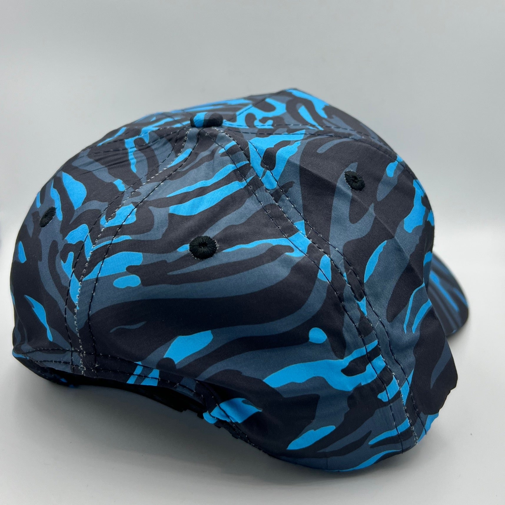 Mercedes Cap