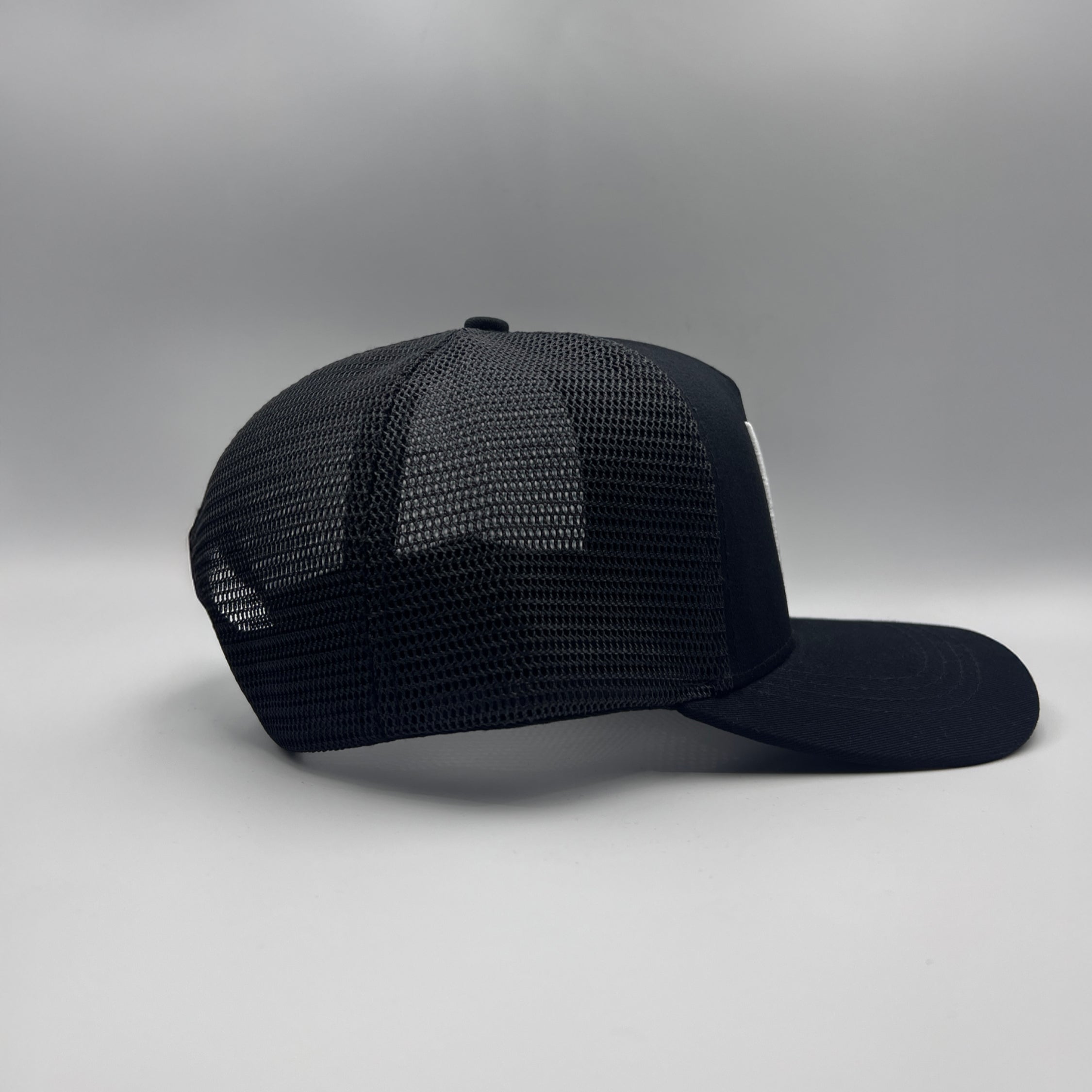 Riveni Tech Cap