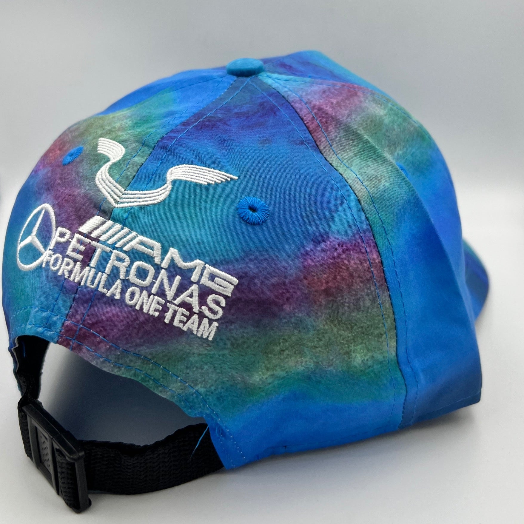 Mercedes Cap