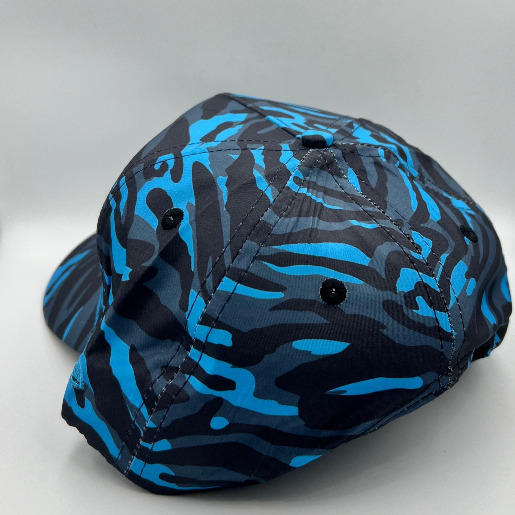Mercedes Cap