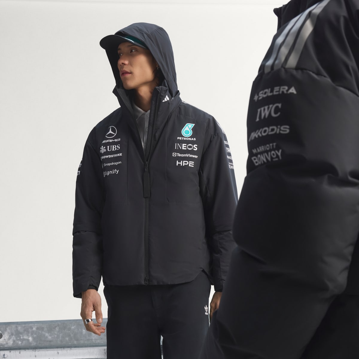 Mercedes AMG Petronas F1 Team 2026 Engineers Jacket - Black — image 1