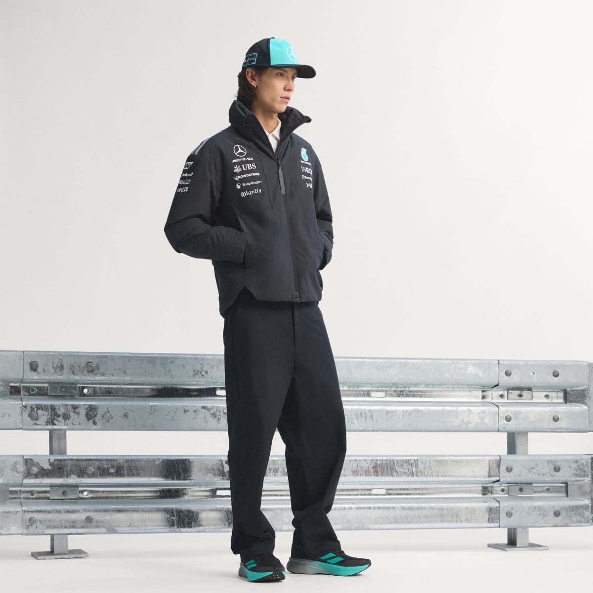 Mercedes AMG Petronas F1 Team 2026 Engineers Jacket - Black — image 3