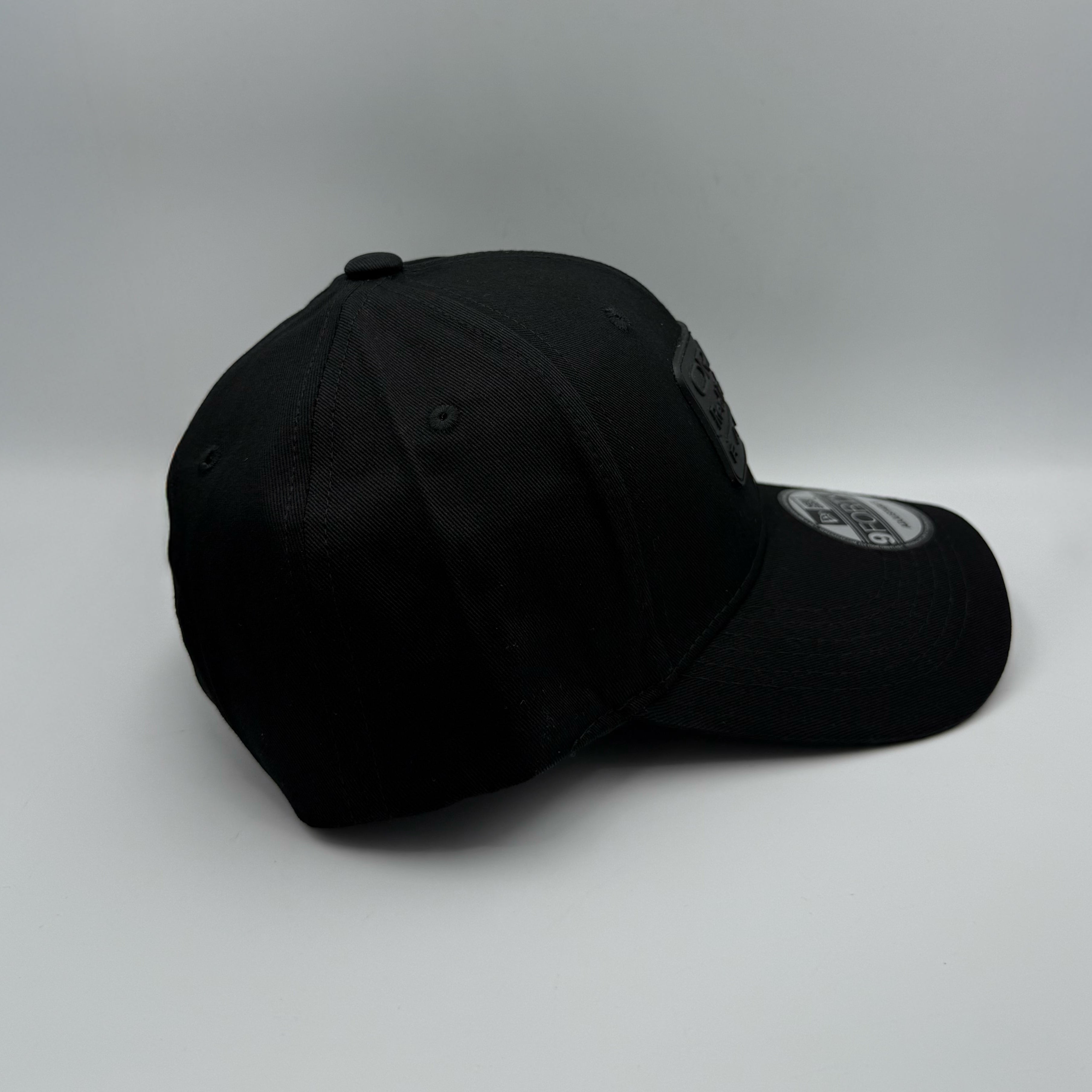 Oracle RedBull Triple Black